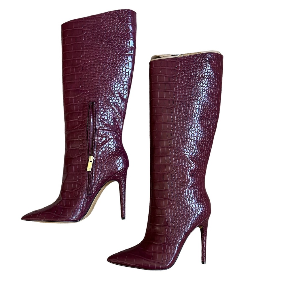 JLO Boot Heels NIB Wine Color Size 9